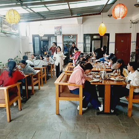 Hotel Lake N Yeti Pokhara Eksteriør bilde