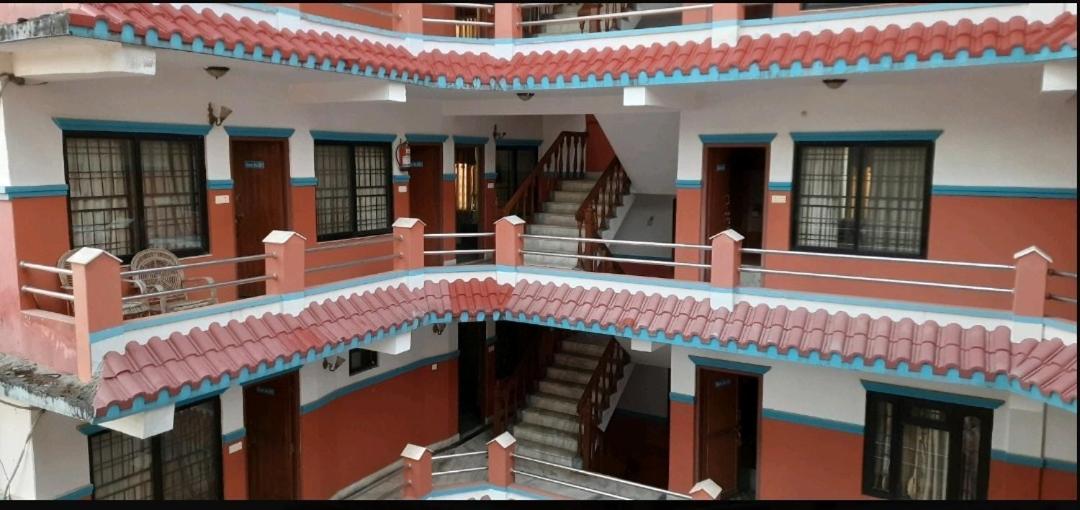 Hotel Lake N Yeti Pokhara Eksteriør bilde