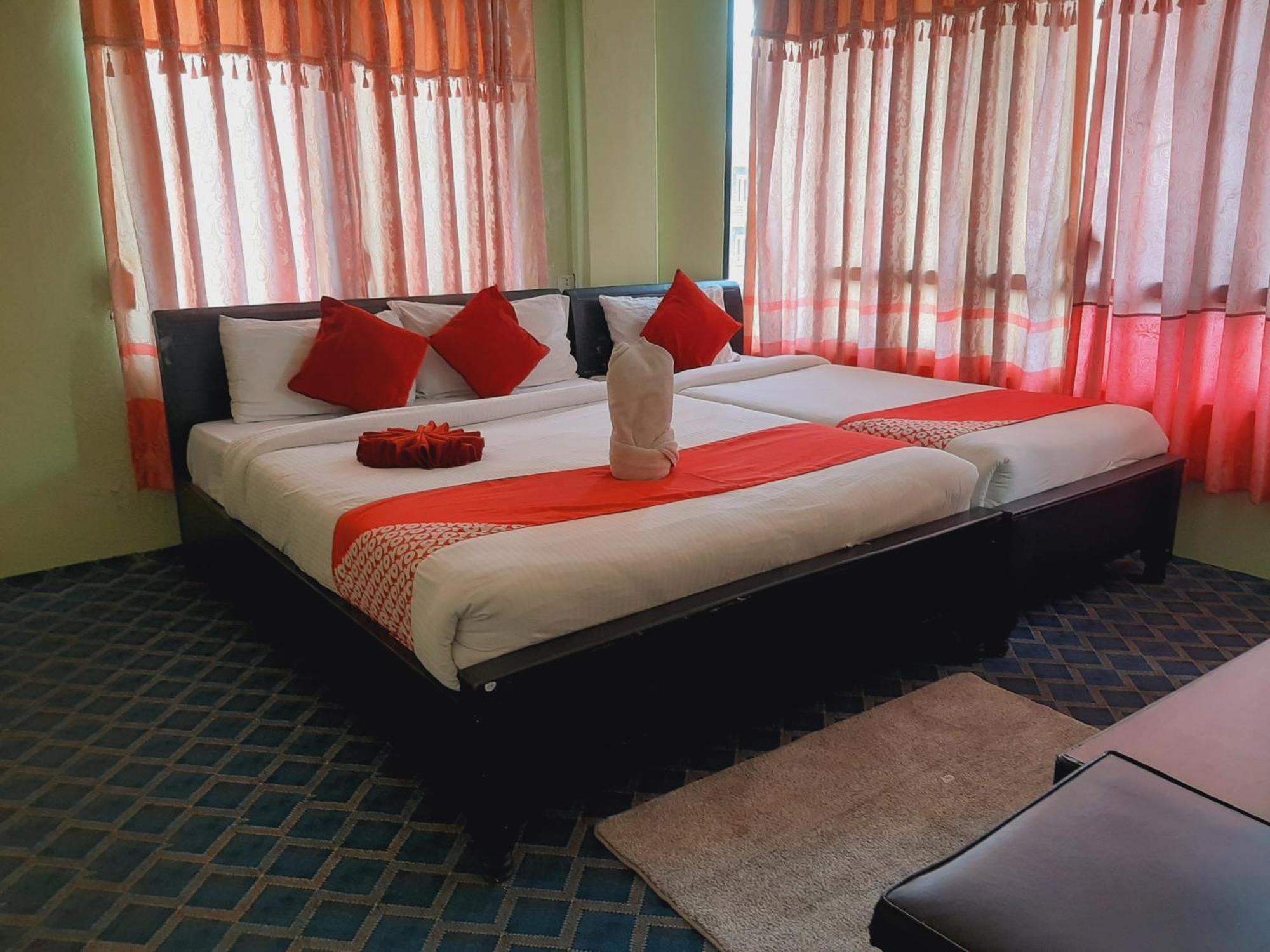 Hotel Lake N Yeti Pokhara Rom bilde